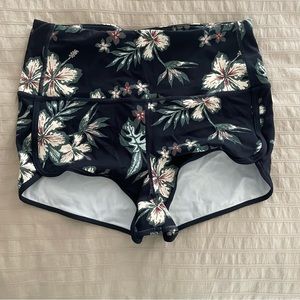 Vuori Seascape Shorty Shorts